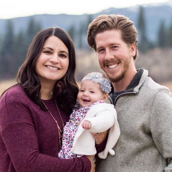 Meet your Posher, Tori - Picture 1 of 1